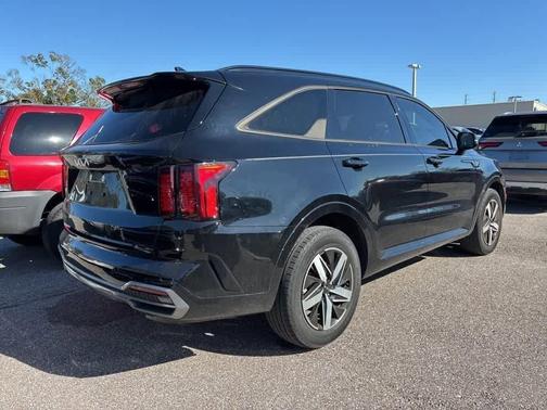 2023 Kia Sorento EX