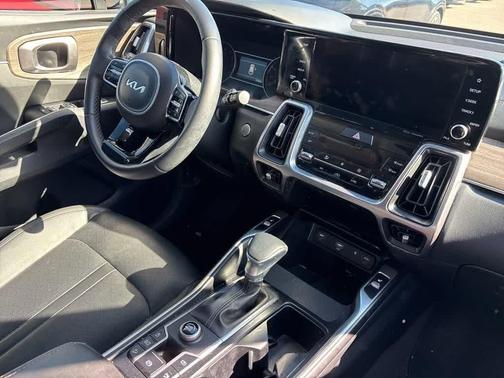 2023 Kia Sorento EX