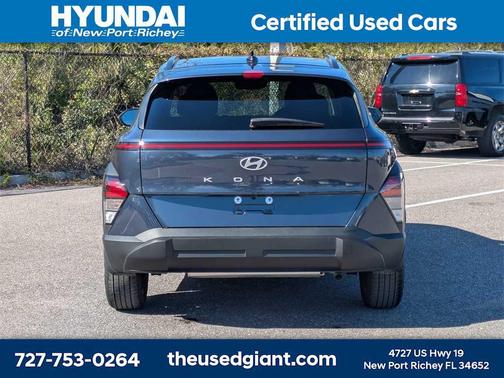 2024 Hyundai KONA SEL