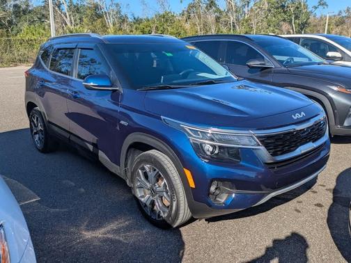 2023 Kia Seltos EX
