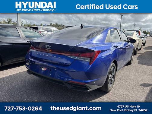 2023 Hyundai ELANTRA SEL