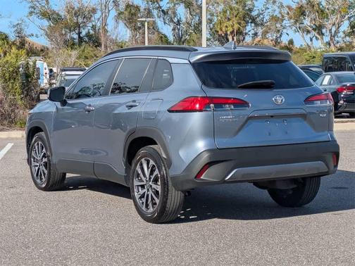 2023 Toyota Corolla Cross XLE