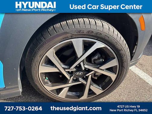 2023 Hyundai KONA Limited