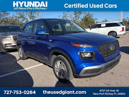 2022 Hyundai VENUE SE