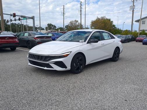 2026 Hyundai ELANTRA Sport