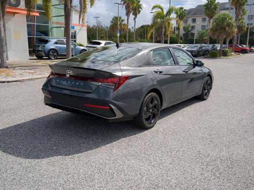 2026 Hyundai ELANTRA Sport