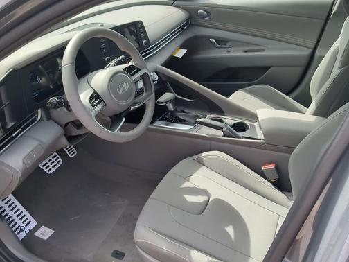 2026 Hyundai ELANTRA Sport