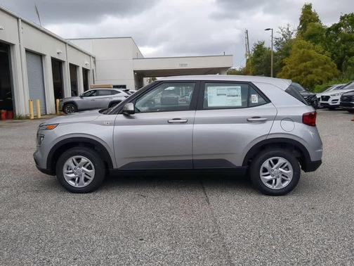 Shimmering Silver 2026 Hyundai VENUE SE