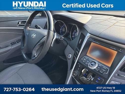 2011 Hyundai SONATA SE