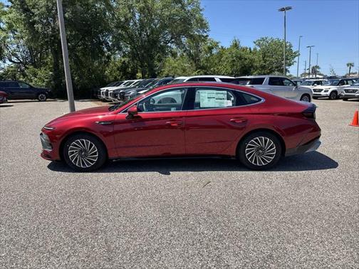2025 Hyundai SONATA Hybrid Limited