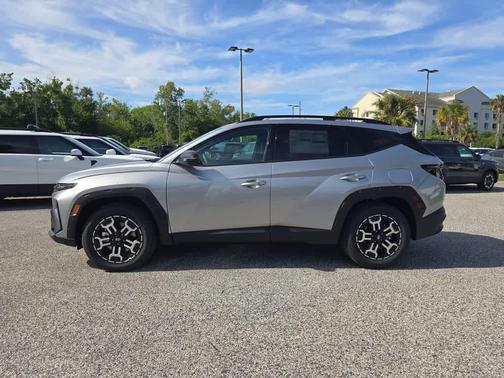 Shimmering Silver 2026 Hyundai TUCSON XRT