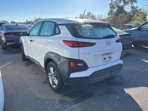 2021 Hyundai KONA SE