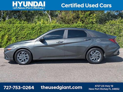 2024 Hyundai ELANTRA SEL