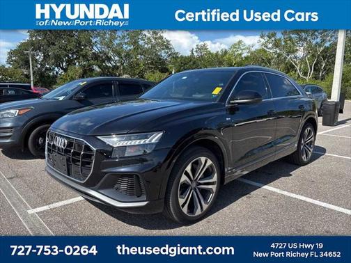 2021 Audi Q8 55 Prestige