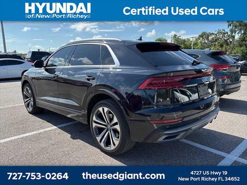 2021 Audi Q8 55 Prestige