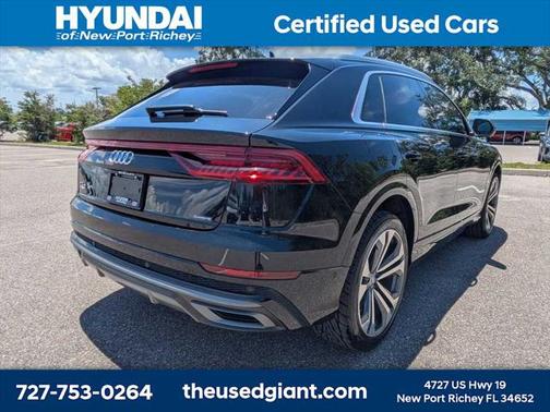 2021 Audi Q8 55 Prestige