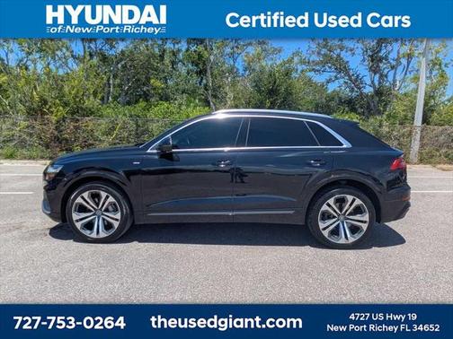 2021 Audi Q8 55 Prestige