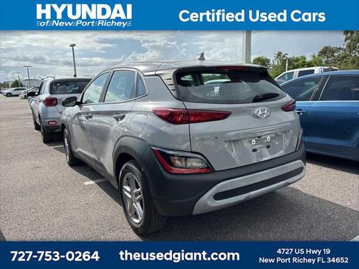 2022 Hyundai KONA SE