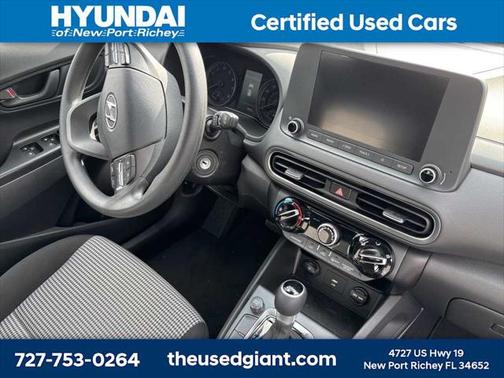2022 Hyundai KONA SE