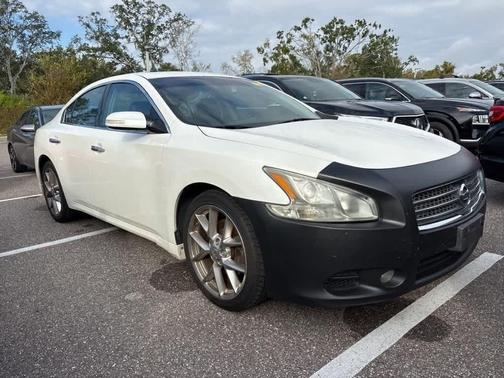 2010 Nissan Maxima SV