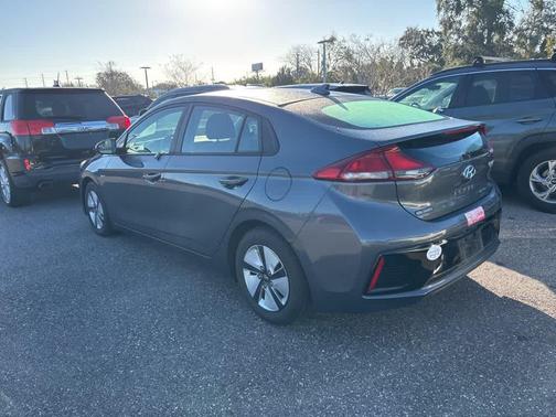 2019 Hyundai IONIQ Hybrid Blue