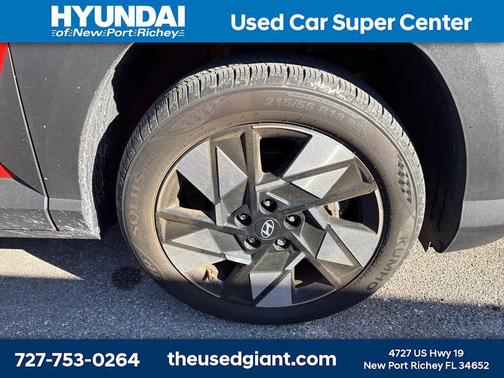 2024 Hyundai KONA SEL