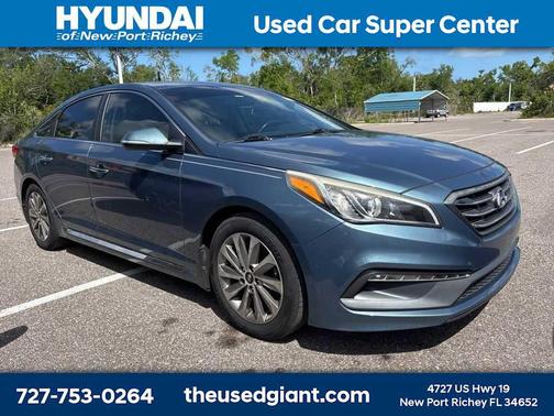 Nouveau Blue 2016 Hyundai SONATA Sport