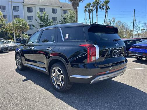 2025 Hyundai PALISADE SEL Premium