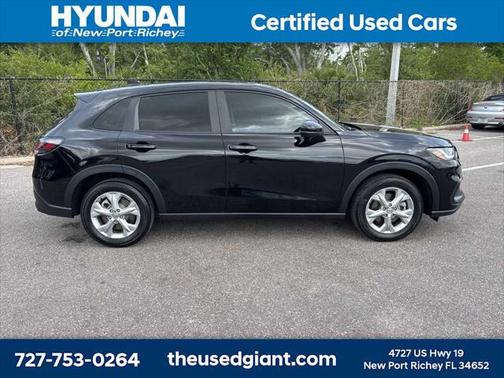 2023 Honda HR-V LX
