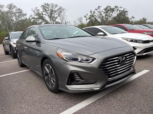 2018 Hyundai SONATA Hybrid Limited