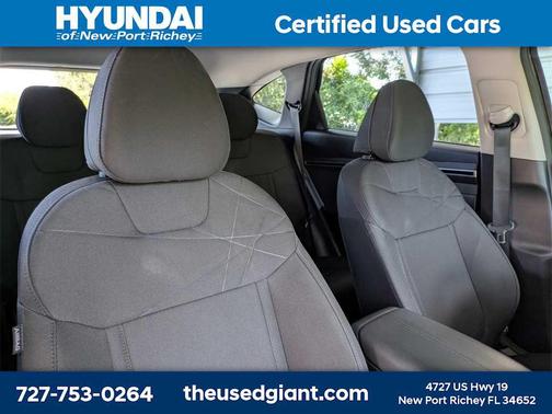 2024 Hyundai TUCSON SE