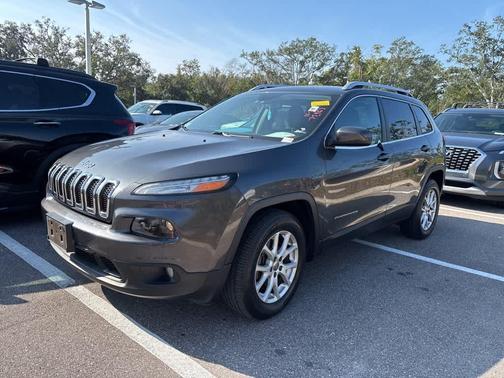 2016 Jeep Cherokee Latitude