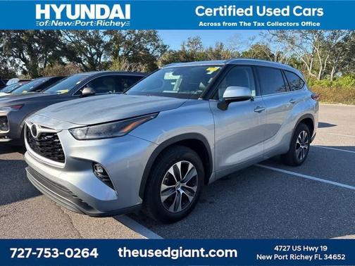 2021 Toyota Highlander XLE