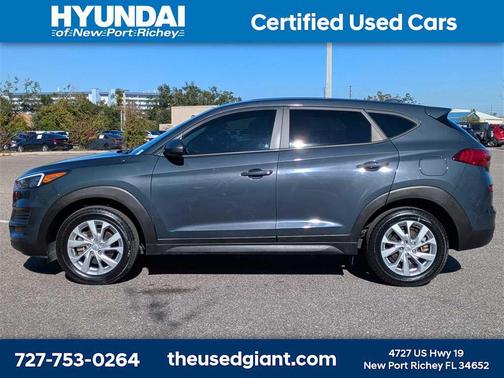 2021 Hyundai TUCSON SE