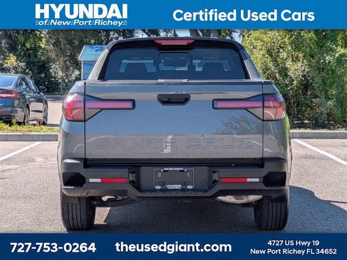 2025 Hyundai SANTA CRUZ SEL Activity