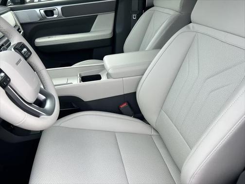 2025 Hyundai SANTA FE SEL 2.4