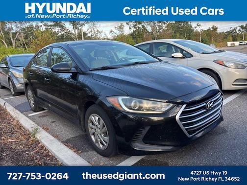 2017 Hyundai ELANTRA SE