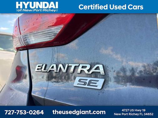 2017 Hyundai ELANTRA SE