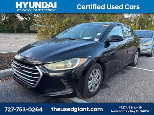 2017 Hyundai ELANTRA SE