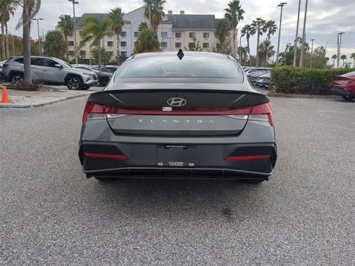 2026 Hyundai ELANTRA Sport