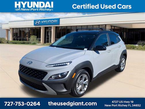 2022 Hyundai KONA SEL