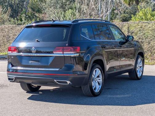 2021 Volkswagen Atlas 2.0T SE w/Technology