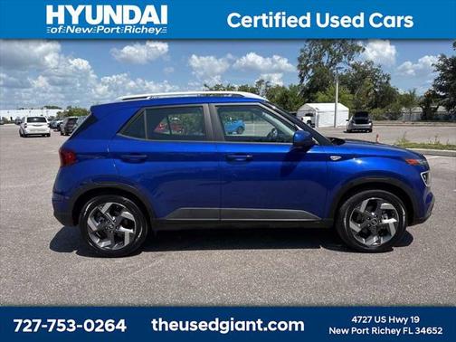 2022 Hyundai VENUE Limited