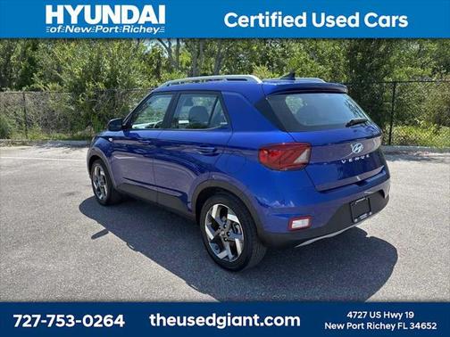 2022 Hyundai VENUE Limited