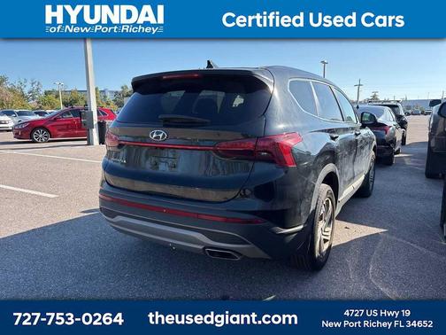 2023 Hyundai SANTA FE SE