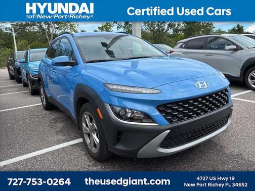 2022 Hyundai KONA SEL