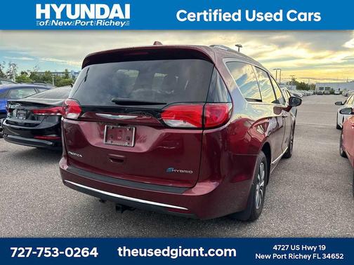 2020 Chrysler Pacifica Hybrid Limited