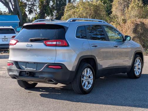 2018 Jeep Cherokee Latitude Plus