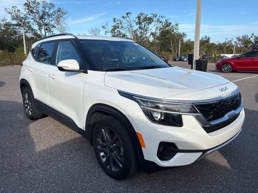 2022 Kia Seltos S