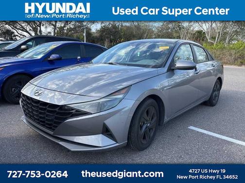 2021 Hyundai ELANTRA SEL